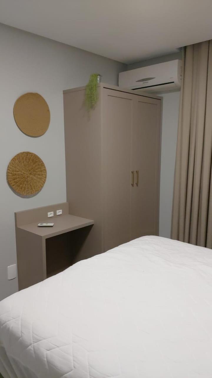 Apartamento Frente Mar Na Baia De Порту-Белу Екстер'єр фото