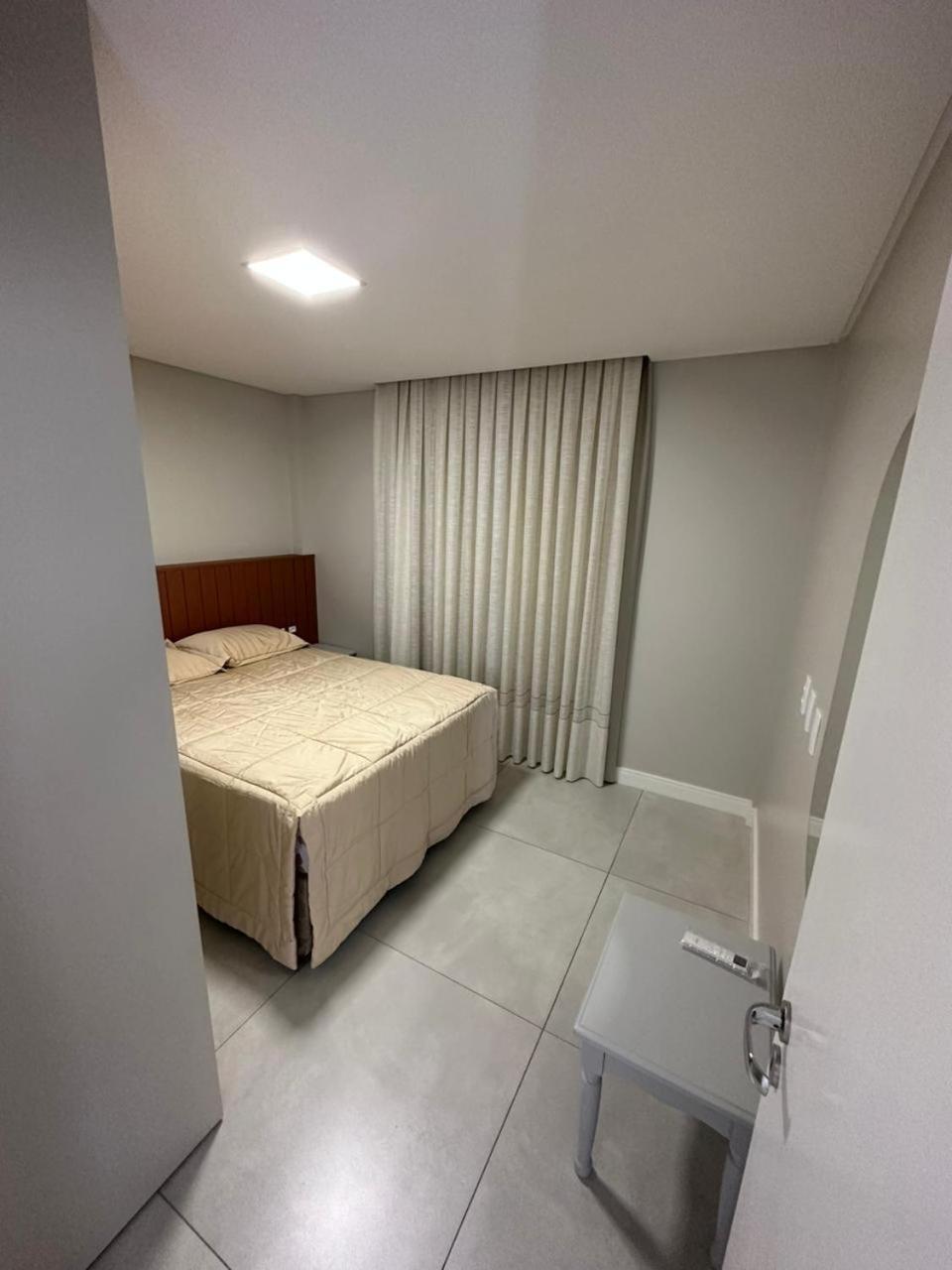 Apartamento Frente Mar Na Baia De Порту-Белу Екстер'єр фото