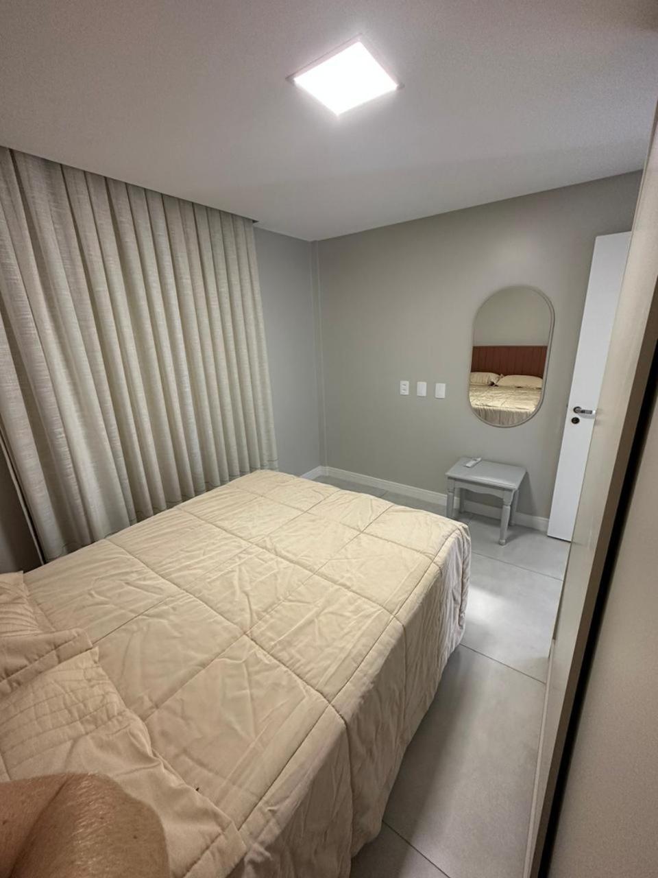 Apartamento Frente Mar Na Baia De Порту-Белу Екстер'єр фото